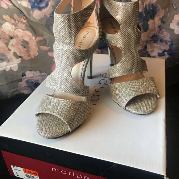 Like new! - Picture 2 of 4